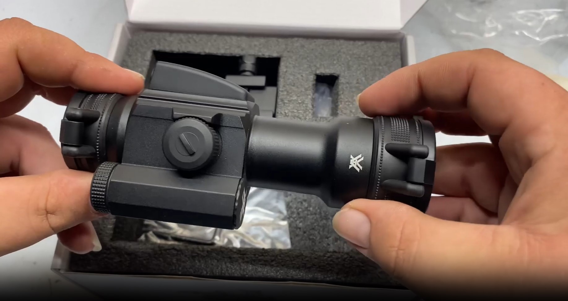 Watch Vortex Optics Strikefire II Red Dot Sights Unboxing on